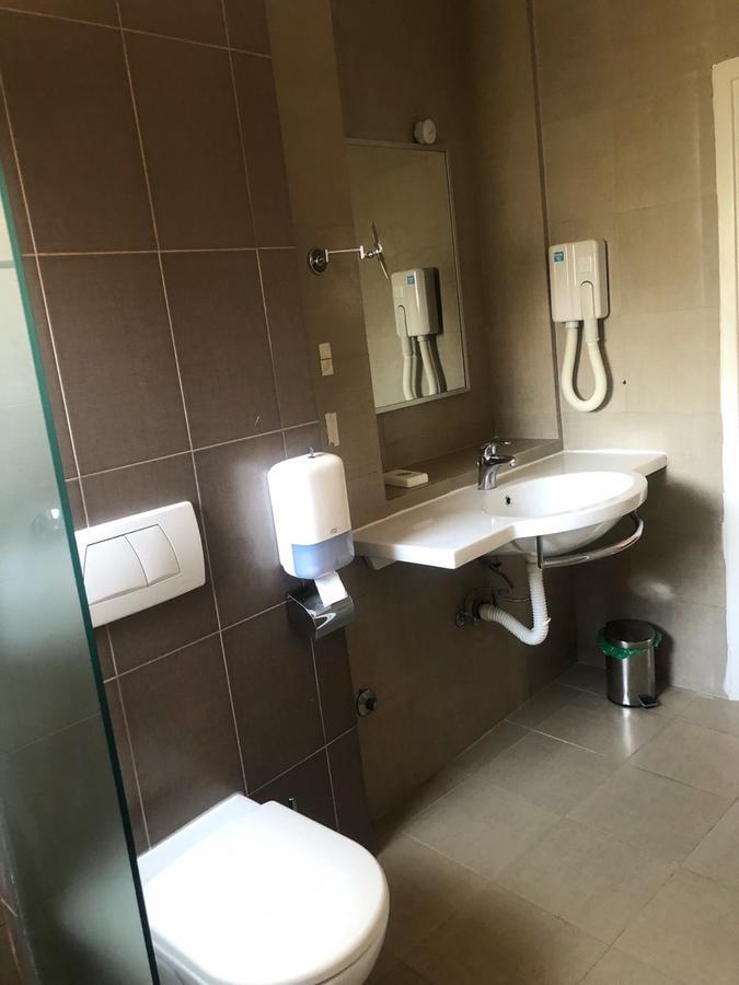 Hotel Bip Будва Екстер'єр фото